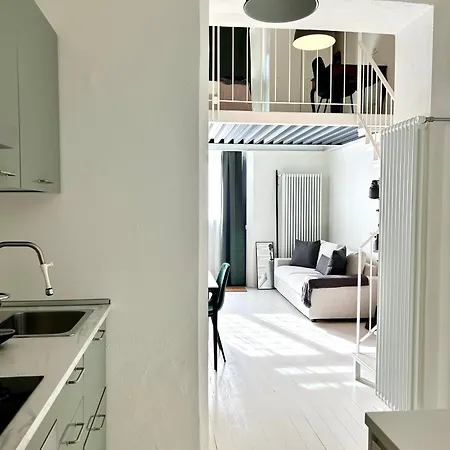 Vercelli-solari, Design District, Metro M1 8min A Piedi Apartmán